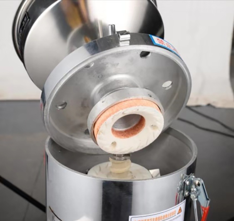 mesin penggiling selai kacang