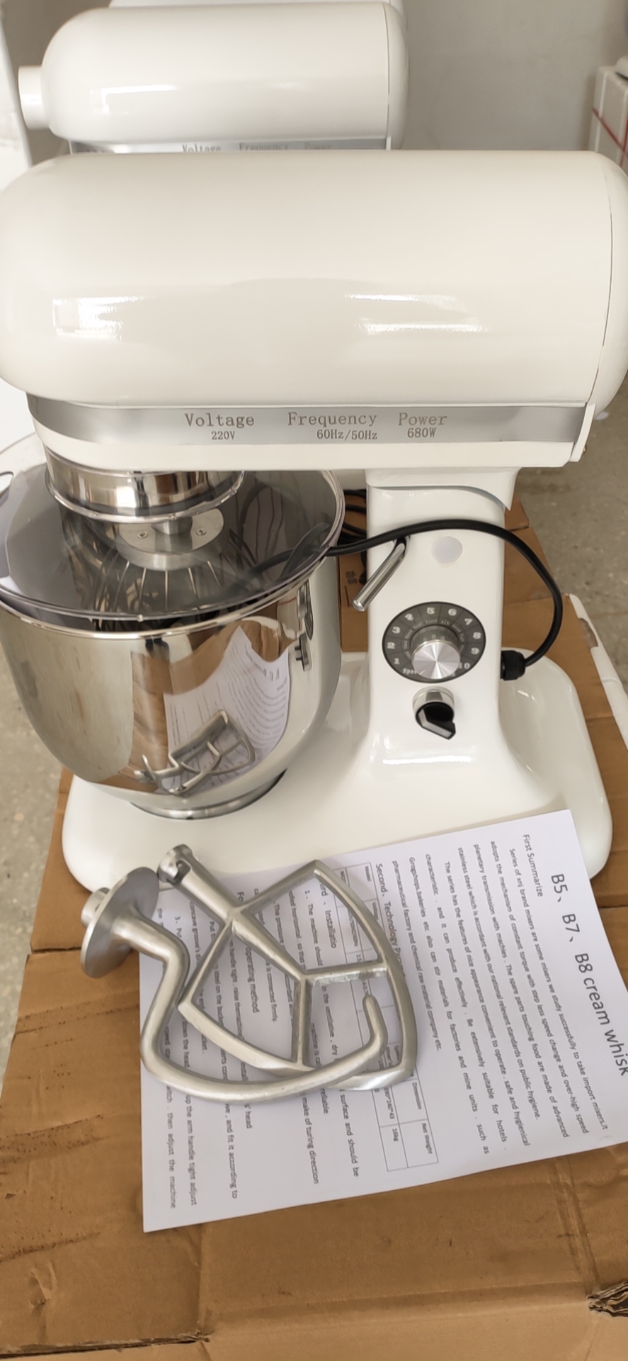 mixer makanan elektrik